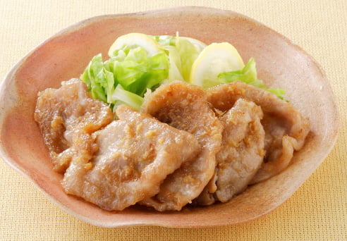 カンタン豚の<br class="u-disp--pcnone">しょうが焼きサムネイル画像